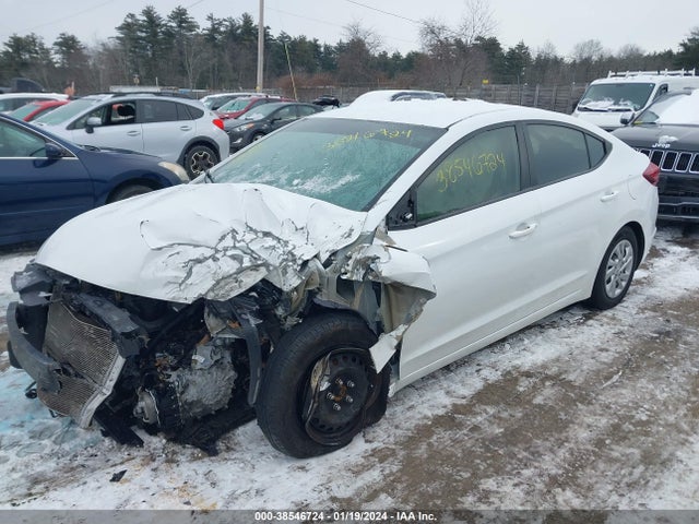 Hyundai ELANTRA SE 2019 5NPD74LFXKH488948 Image 2