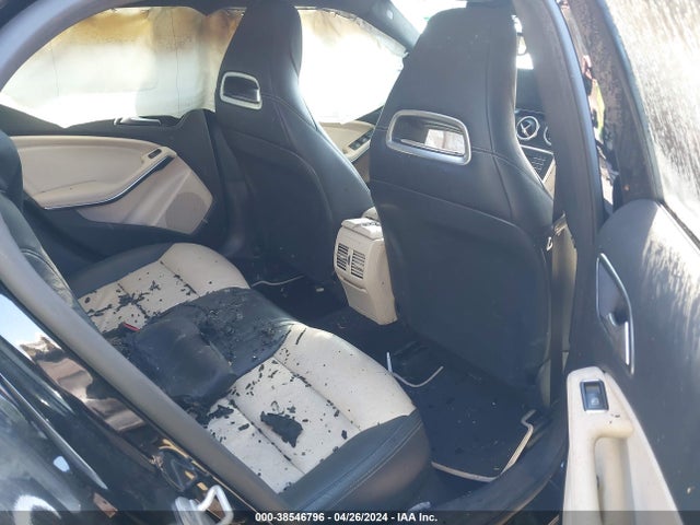 WDCTG4GB5JJ406529 Mercedes-Benz Gla 250 4matic