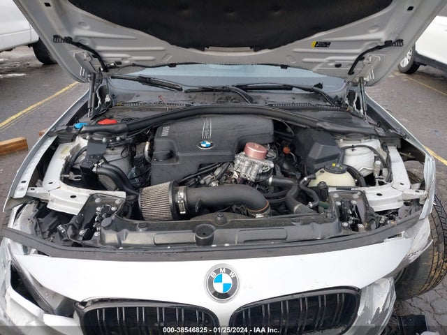 BMW 320i Xdrive 2017 WBA8A3C53HK691577 Image 10