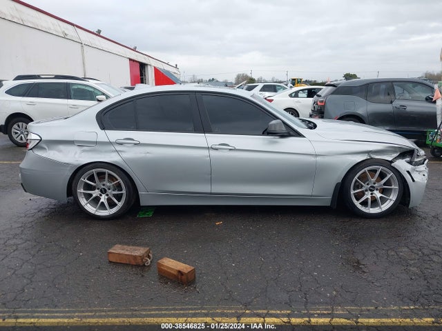 BMW 320i Xdrive 2017 WBA8A3C53HK691577 Image 13
