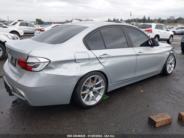 BMW 320i Xdrive 2017 WBA8A3C53HK691577 Image 4