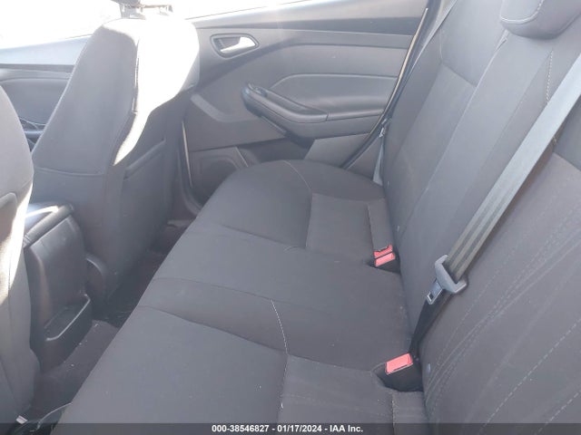 Ford FOCUS SE 2018 1FADP3FE8JL270505 Image 8