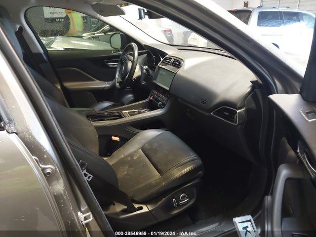 2020 JAGUAR F-PACE SADCJ2FX4LA631640 Photo 4