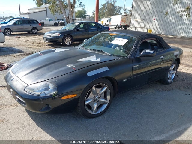1998 JAGUAR XK8 SAJGX2247WC024827 Photo 1