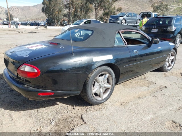 1998 JAGUAR XK8 SAJGX2247WC024827 Photo 3