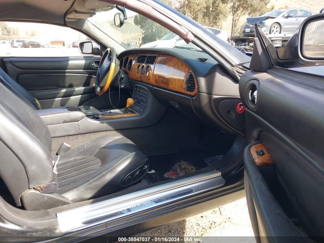 1998 JAGUAR XK8 SAJGX2247WC024827 Photo 4