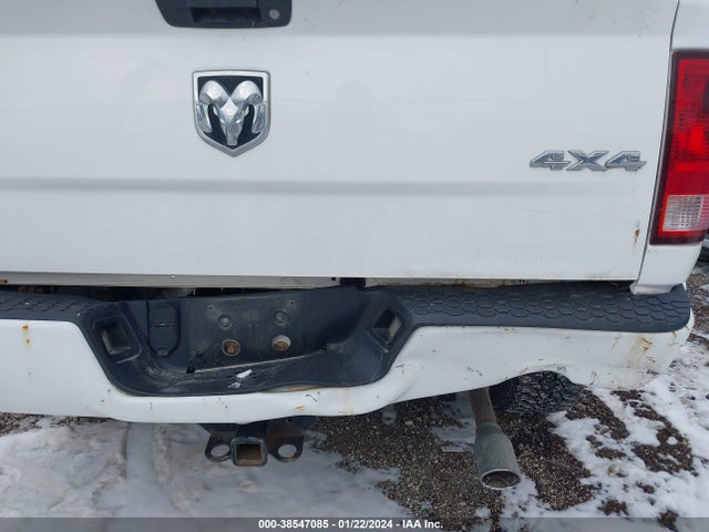 2012 RAM 1500 ST VIN: 1C6RD7KT7CS234485