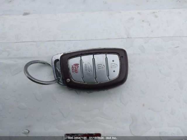 2017 HYUNDAI SONATA HYBRID KMHE24L1XHA057514 Photo 10