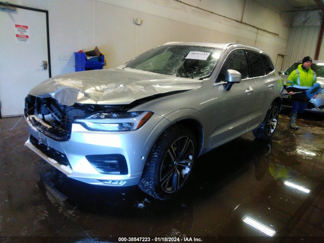 LYV102DM5KB357676 Volvo Xc60 T5 R-design