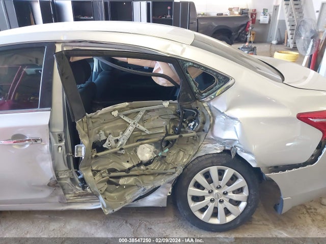Nissan SENTRA S 2019 3N1AB7AP6KY327968 Image 6