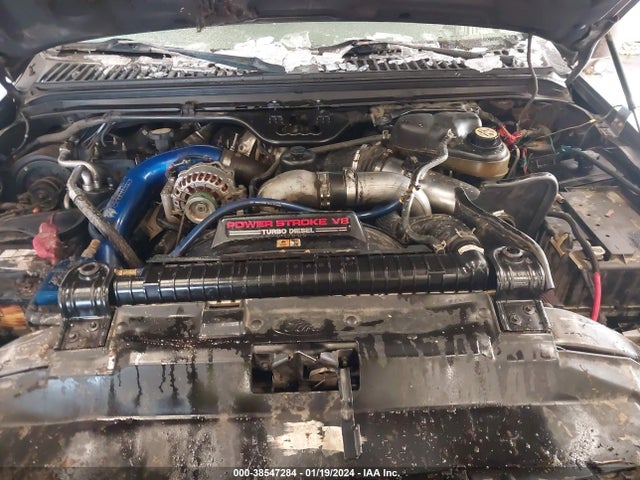 2003 FORD F-350 LARIAT/XL/XLT VIN: 1FTSW31PX3EB63878