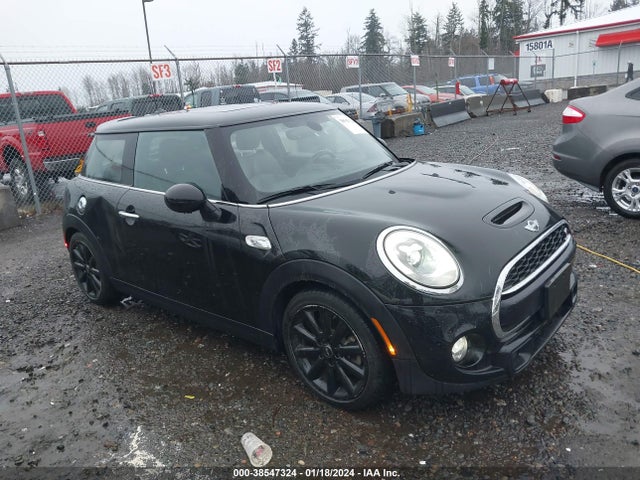 2016 MINI HARDTOP WMWXP7C54G2A43426 Photo 0