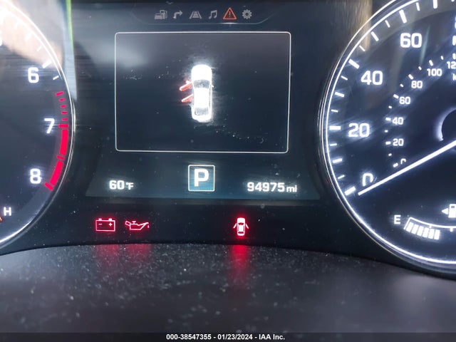 Genesis G80 3.8 2017 KMHGN4JE6HU175712 Image 15