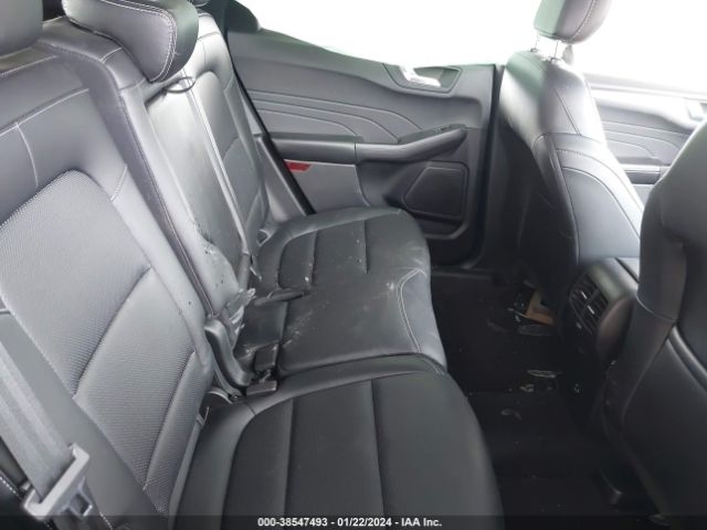 1FMCU9CZ3MUA31057 Ford Escape Sel Hybrid