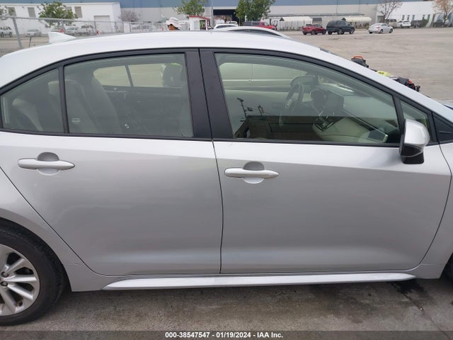 Toyota COROLLA LE 2022 JTDVPMAE4NJ212999 Image 14
