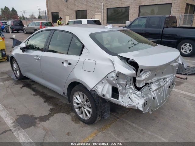 Toyota COROLLA LE 2022 JTDVPMAE4NJ212999 Image 3
