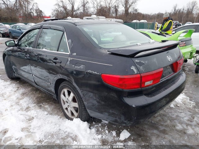 2005 HONDA ACCORD 2.4 EX VIN: 1HGCM56765A005113
