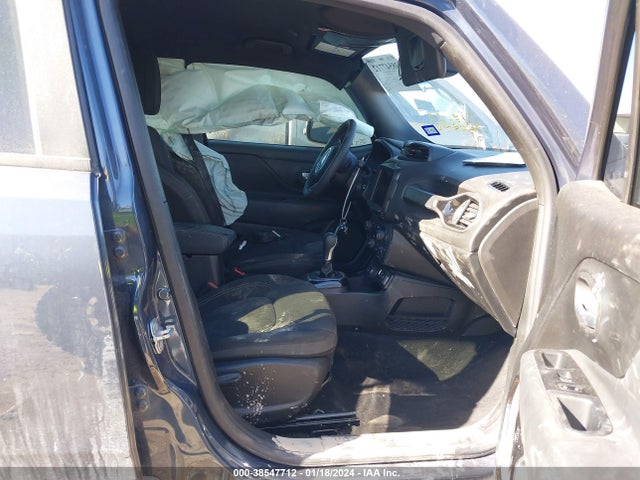 ZACNJDE18NPN81161 Jeep Renegade Altitude 4x4