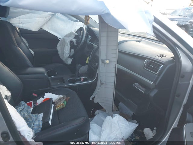 Toyota CAMRY SE 2015 4T1BF1FK6FU089995 Image 5