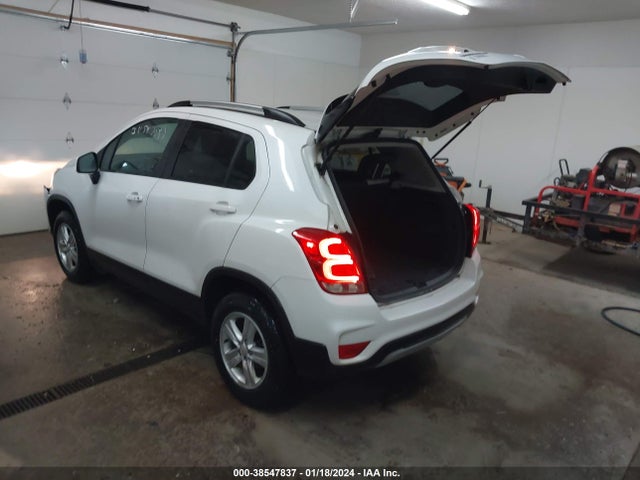 Chevrolet Trax Awd Lt 2021 KL7CJPSB0MB337115 Image 3