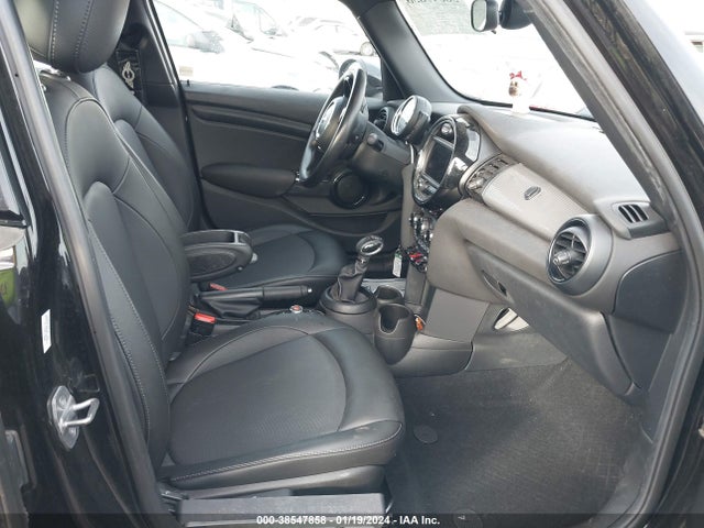 2019 MINI HARDTOP WMWXU1C57K2J03128 Photo 4