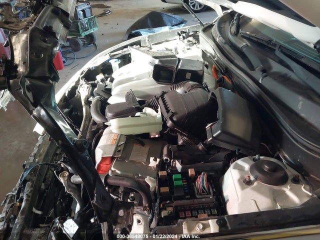 Hyundai SONATA HYBRID 2015 KMHEC4A41FA127540 Image 10
