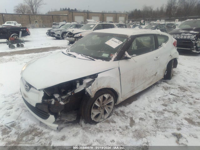 Hyundai Veloster 2016 KMHTC6AD6GU264668 Image 2