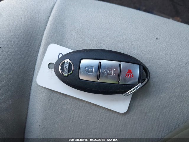 2011 NISSAN LEAF SL VIN: JN1AZ0CP1BT007661