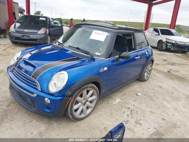 2006 MINI COOPER S WMWRE33586TL21547 Photo 1