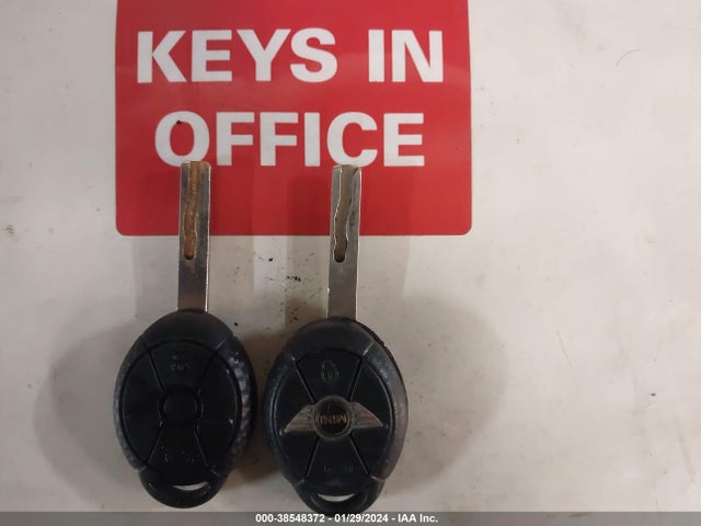 2006 MINI COOPER WMWRC33566TK16575 Photo 10