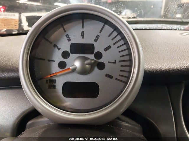 2006 MINI COOPER WMWRC33566TK16575 Photo 6