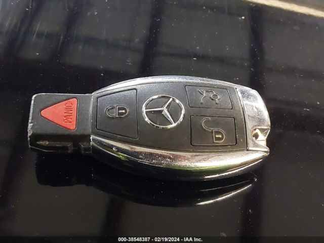 55SWF4KB1FU070792 Mercedes-Benz C 300 4matic/luxury 4matic/sport 4matic