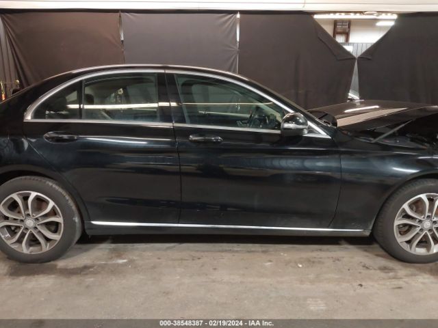55SWF4KB1FU070792 Mercedes-Benz C 300 4matic/luxury 4matic/sport 4matic