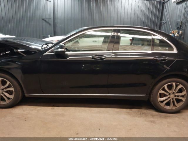 55SWF4KB1FU070792 Mercedes-Benz C 300 4matic/luxury 4matic/sport 4matic