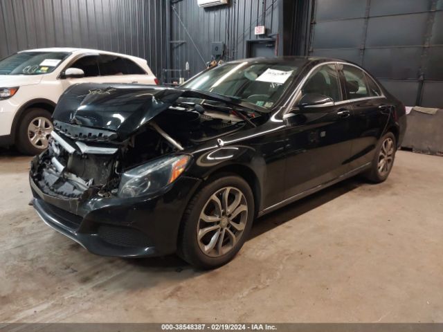 55SWF4KB1FU070792 Mercedes-Benz C 300 4matic/luxury 4matic/sport 4matic