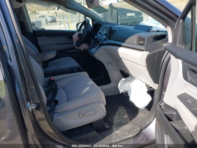 5FNRL6H21JB093931 Honda ODYSSEY LX