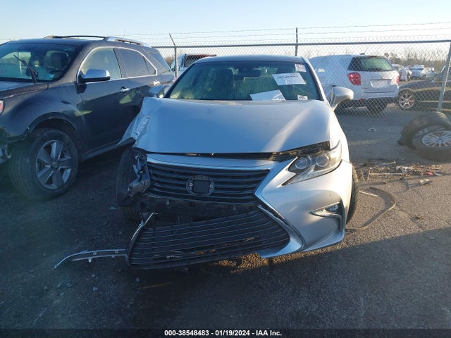 58ABK1GG4GU018410 Lexus ES 350