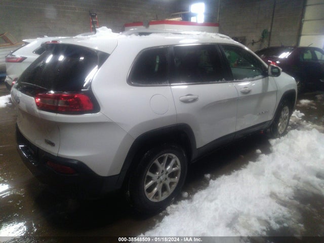 1C4PJMLB8JD502118 Jeep Cherokee Latitude Plus 4x4