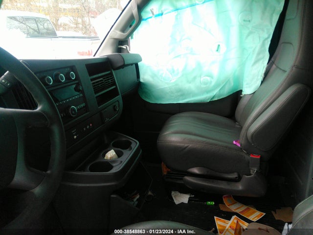 Chevrolet Express 2500 Work Van 2019 1GCWGAFP1K1338634 Image 5