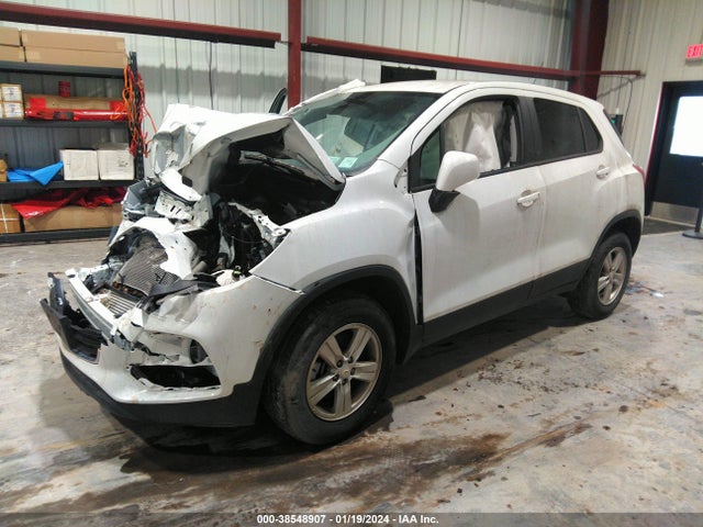 Chevrolet Trax Awd Ls 2021 KL7CJNSB5MB351287 Image 2