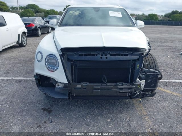 SJAAC2ZV0JC018232 Bentley Bentayga Activity Edition/black Edition/mulliner/onyx Edition/w12