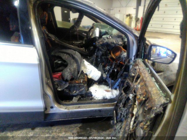 1FMCU0GX9EUC90447 Ford ESCAPE SE