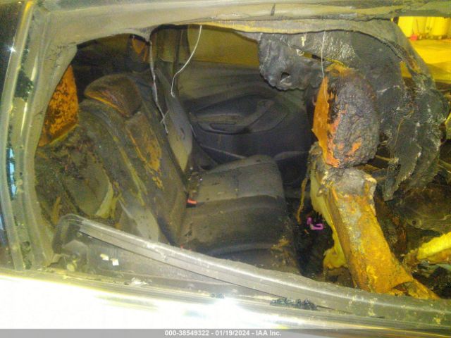 1FMCU0GX9EUC90447 Ford ESCAPE SE
