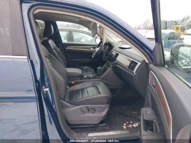 1V2NR2CA1JC570096 Volkswagen Atlas 3.6l V6 Sel Premium