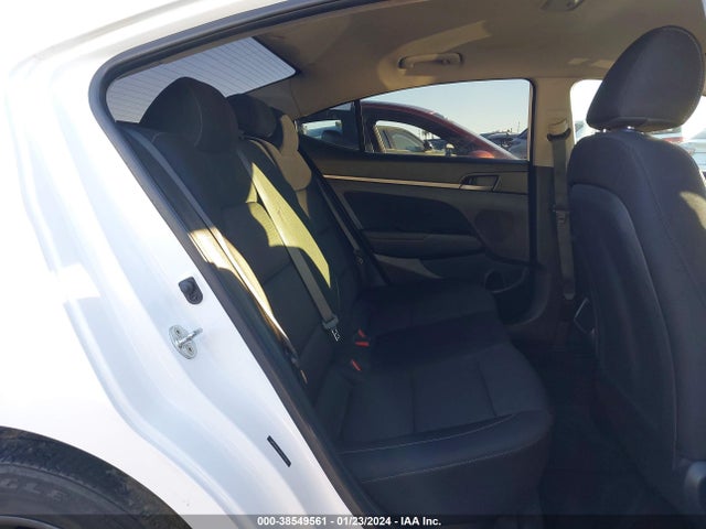 2018 HYUNDAI ELANTRA SEL VIN: 5NPD84LF4JH224104