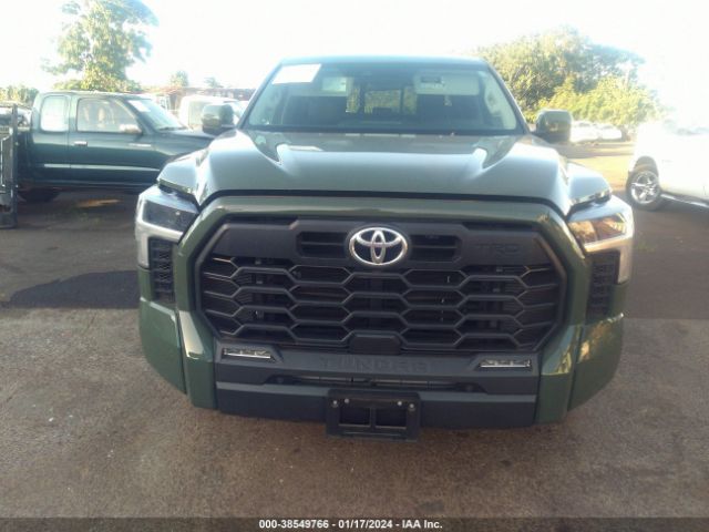 5TFLA5DA3NX051081 Toyota Tundra Sr5