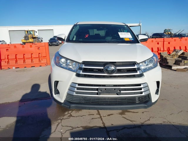Toyota Highlander Le 2019 5TDZARFH4KS058389 Image 12