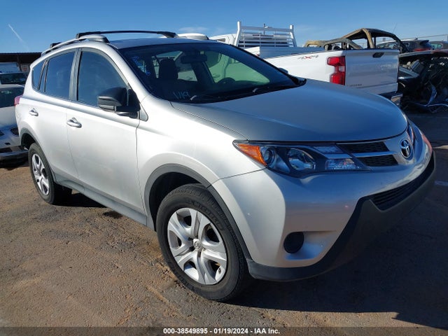 Toyota RAV4 LE 2015 JTMBFREV0FJ049492 Image 1