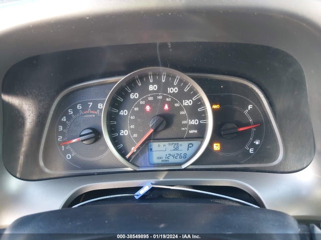 Toyota RAV4 LE 2015 JTMBFREV0FJ049492 Image 7