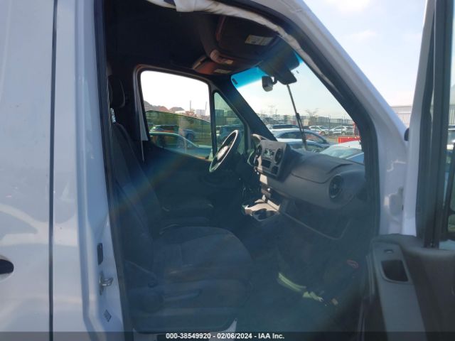 W1Y4NCHY2PT122118 Mercedes-Benz Sprinter 2500 High Roof 4-cyl Diesel Ho